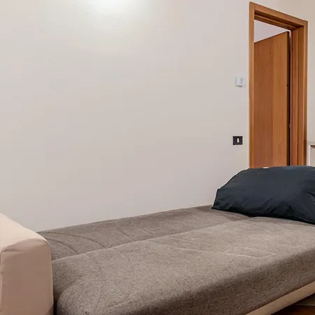 Center Comfort And Relax *